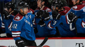 Iginla Leads Avalanche Over Senators (BSens Sign Bertuzzi)